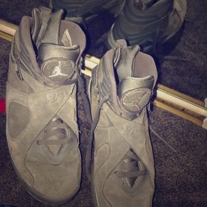 Size 10 Jordan’s gray